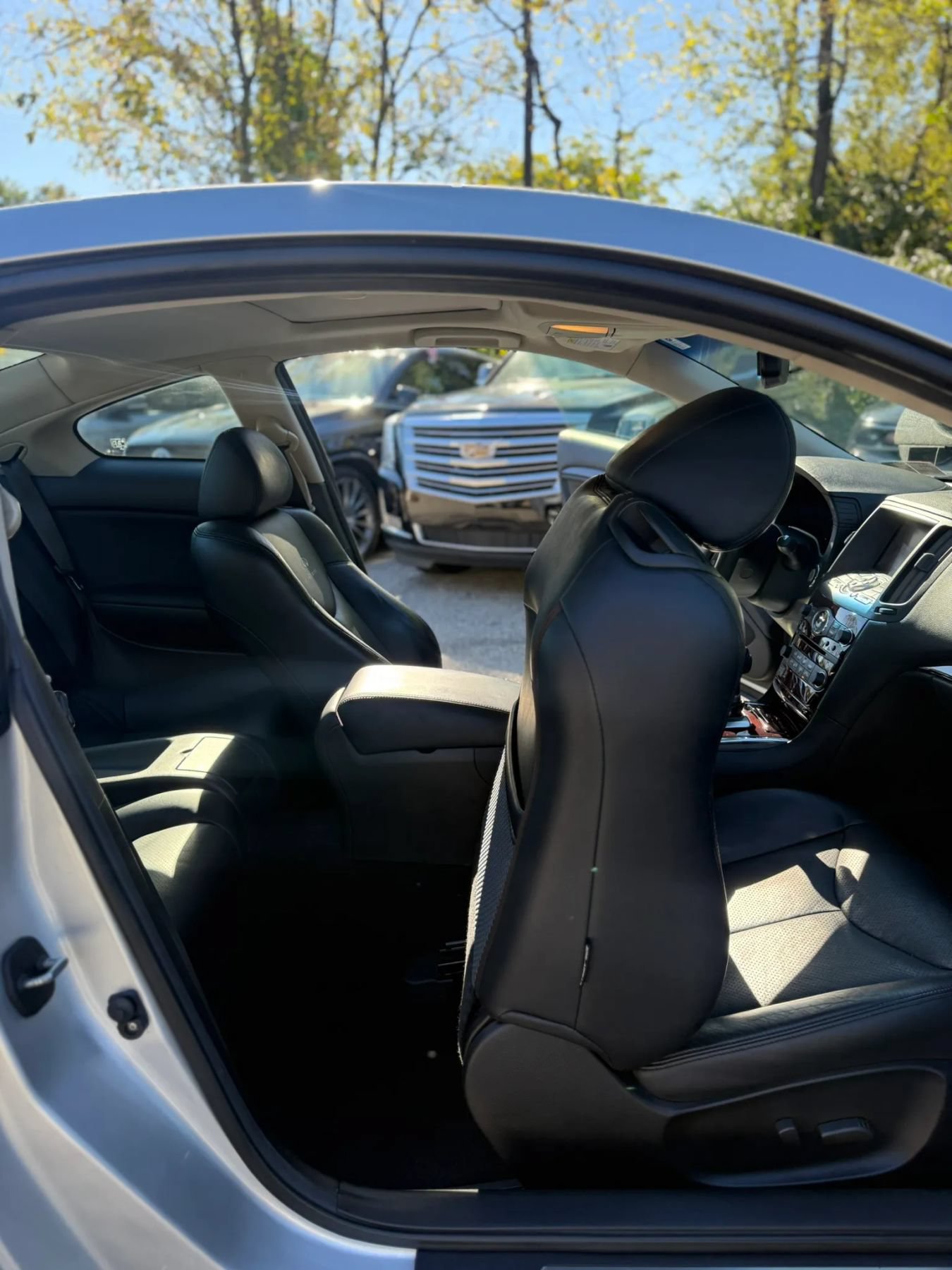 Used 2011 INFINITI G37 x Coupe w/ Premium Pkg AWD/4WD image 14