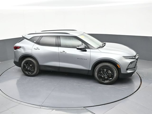 Used 2024 Chevrolet Blazer LT w/ Midnight/Sport Edition FWD image 61