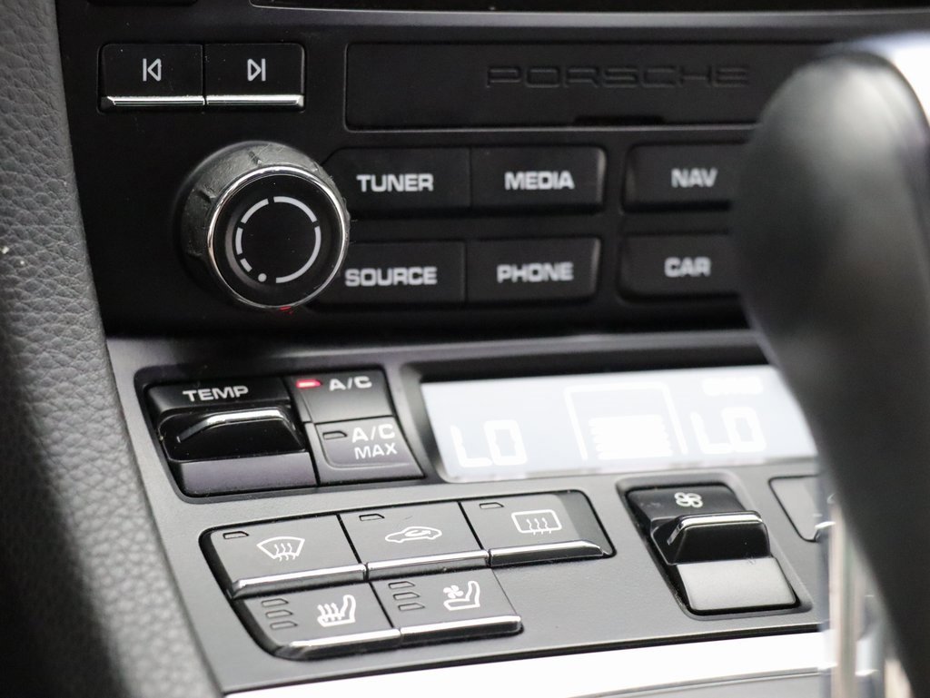 Used 2018 Porsche 718 Cayman image 36