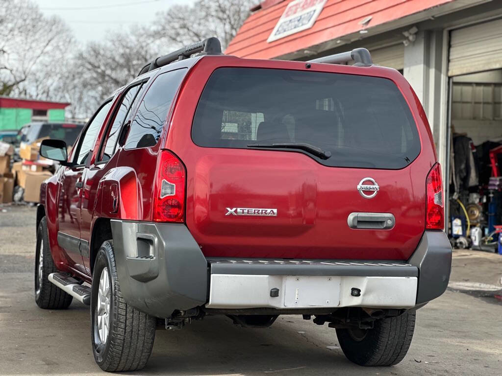 Used 2014 Nissan Xterra S image 5