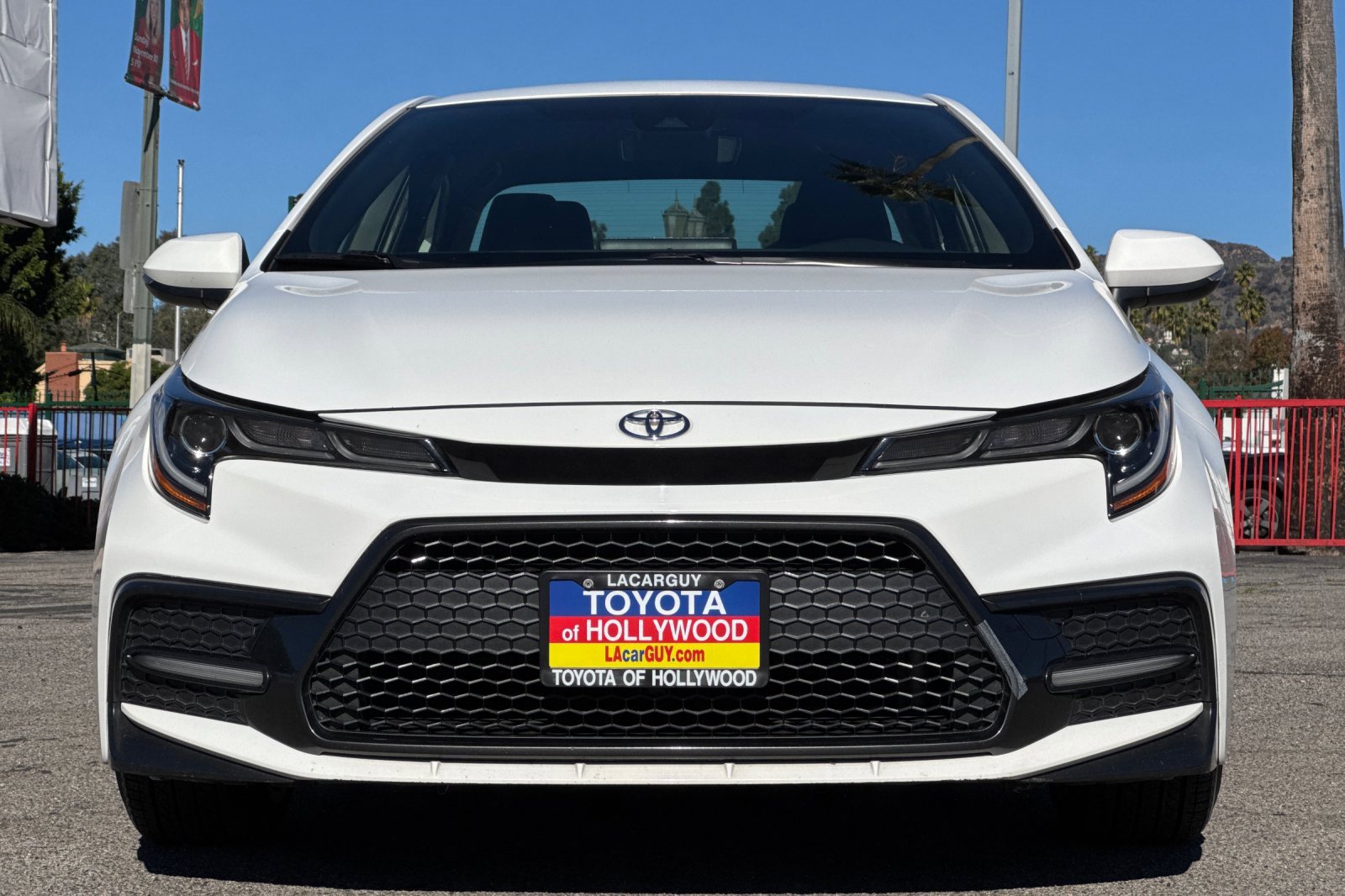 Used 2022 Toyota Corolla SE image 9