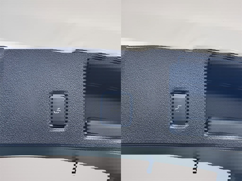 New 2026 Ford Escape ST-Line w/ Tech Pack #1 image 39