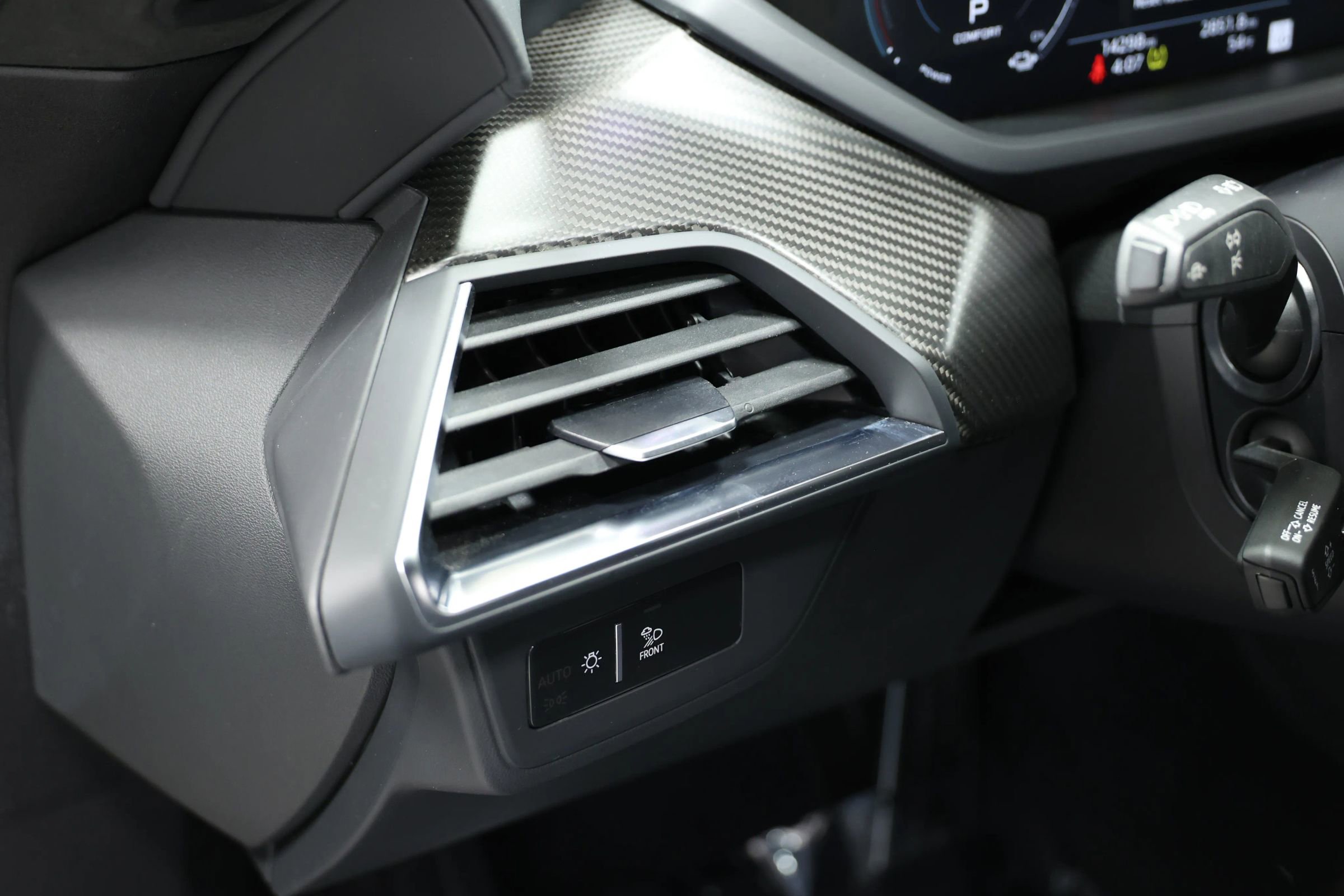 Used 2022 Audi RS e-tron GT w/ Carbon Performance Package image 23