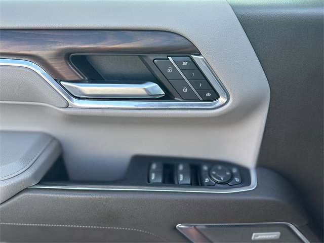 Used 2023 GMC Sierra 1500 SLT w/ SLT Premium Package image 14