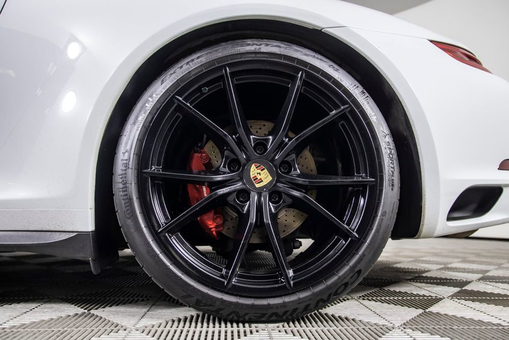 Used 2018 Porsche 911 Carrera 4S AWD/4WD image 37