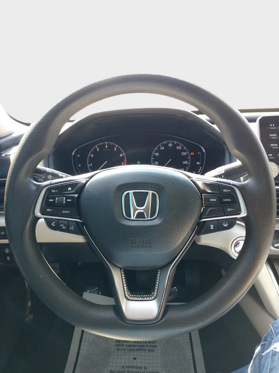 Used 2018 Honda Accord LX image 8