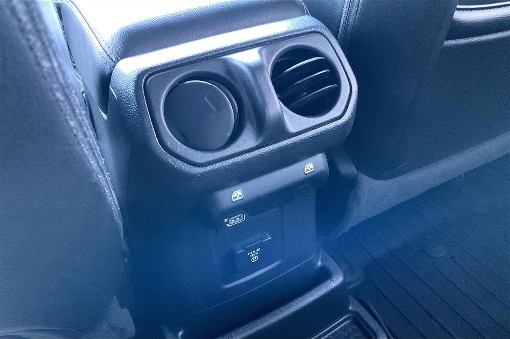 Used 2022 Jeep Wrangler Unlimited Sahara w/ LED Lighting Group image 32