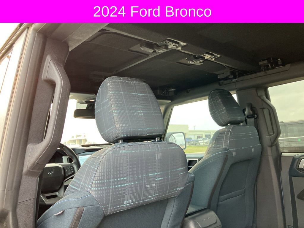 Used 2024 Ford Bronco Heritage Edition image 21