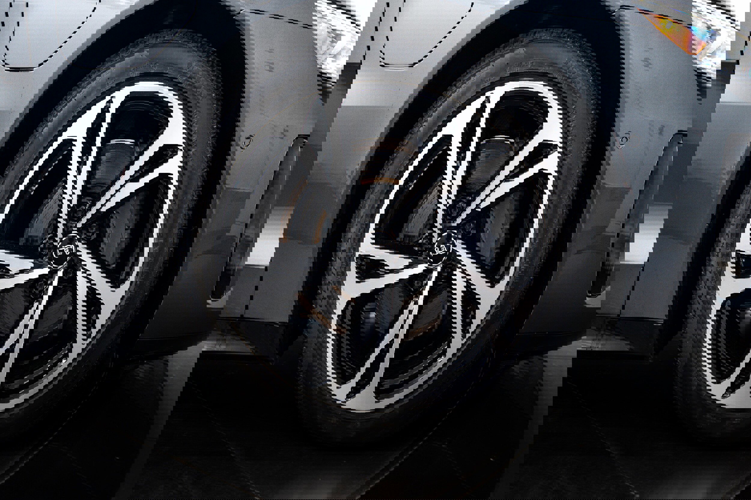 Certified 2022 Audi e-tron GT Prestige AWD/4WD image 25