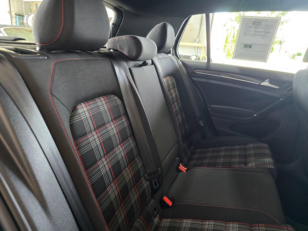 Used 2016 Volkswagen GTI S FWD image 28