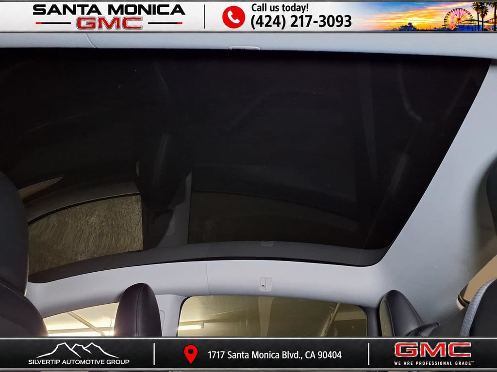 Used 2024 Tesla Model Y Long Range AWD/4WD image 15