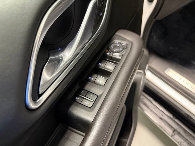 Used 2021 Chevrolet Tahoe Premier w/ Premium Package AWD/4WD image 11