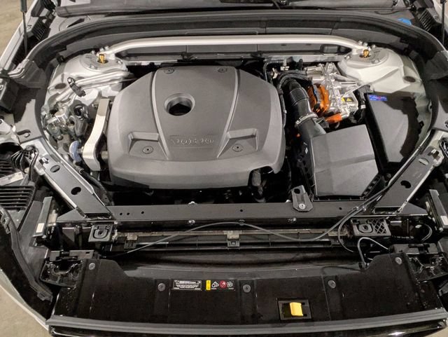 New 2026 Volvo XC60 T8 Polestar w/ Protection Package Premier AWD/4WD image 11