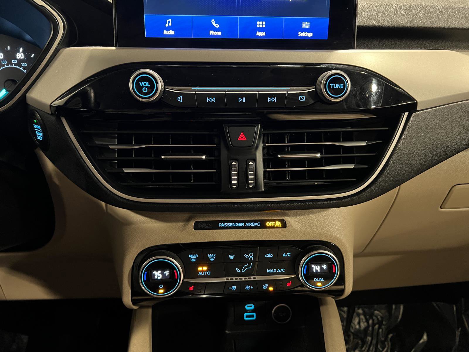 Used 2021 Ford Escape SEL image 20