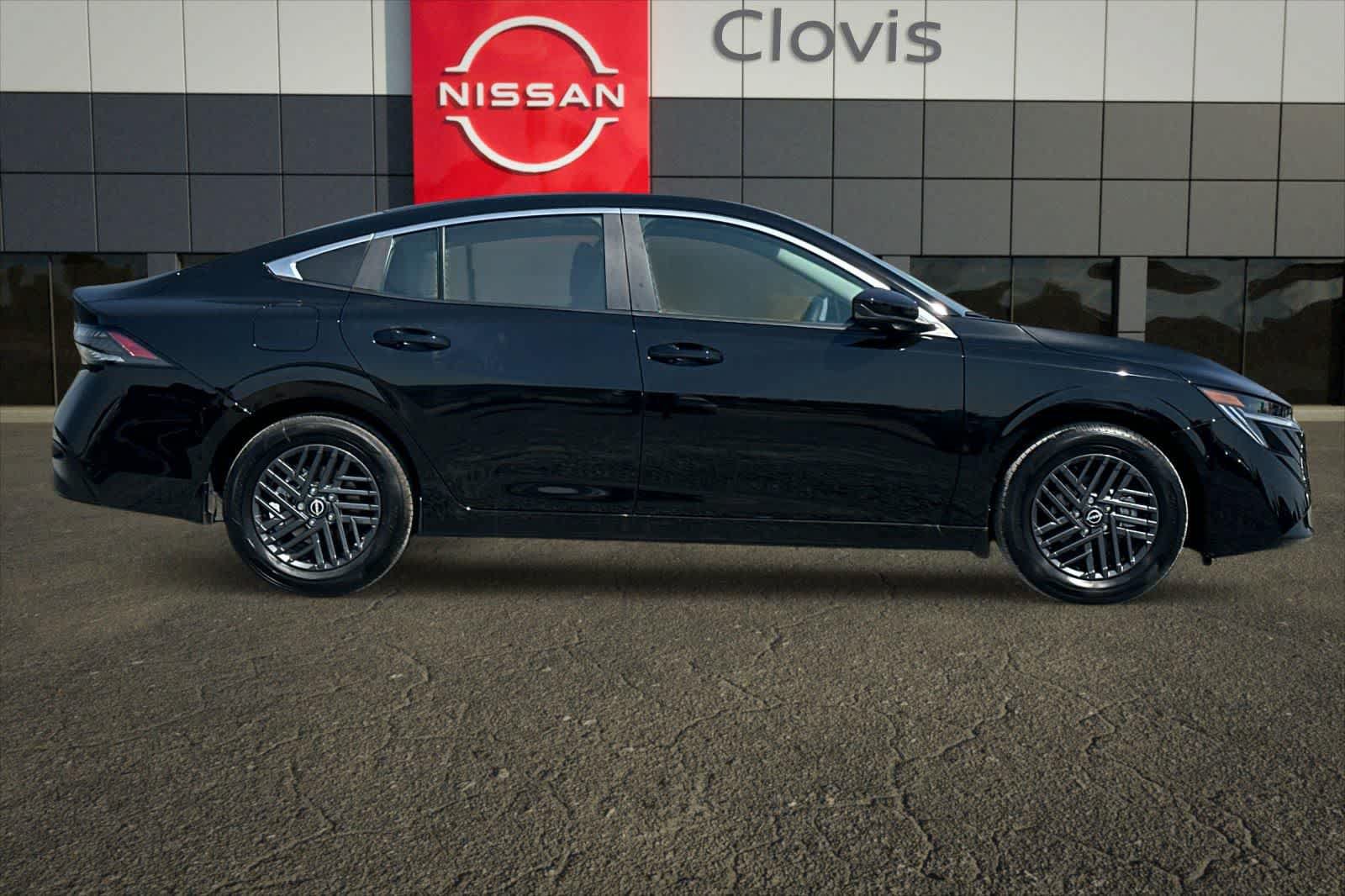 New 2027 Nissan Sentra SV FWD image 9