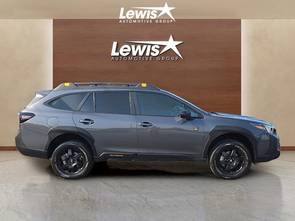 Used 2025 Subaru Outback Wilderness image 5