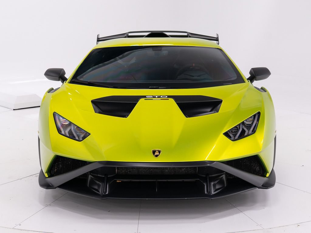 Used 2023 Lamborghini Huracan STO RWD image 8