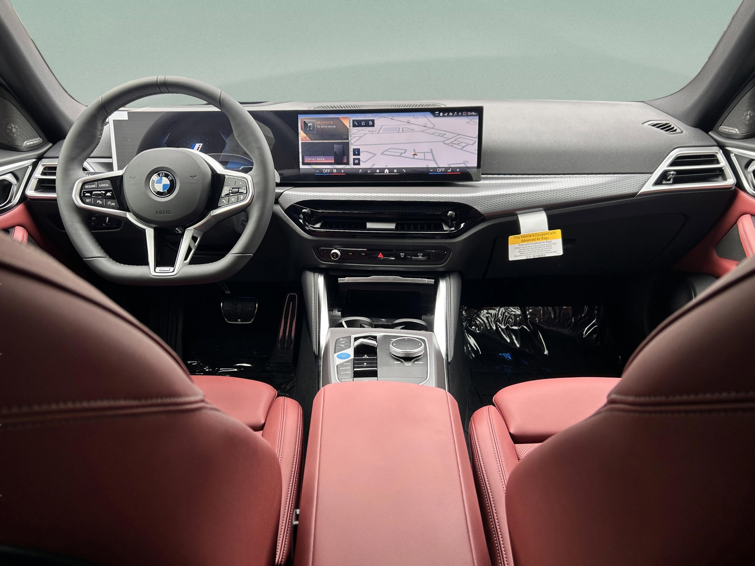 Used 2026 BMW i4 eDrive40 w/ M Sport Package image 9