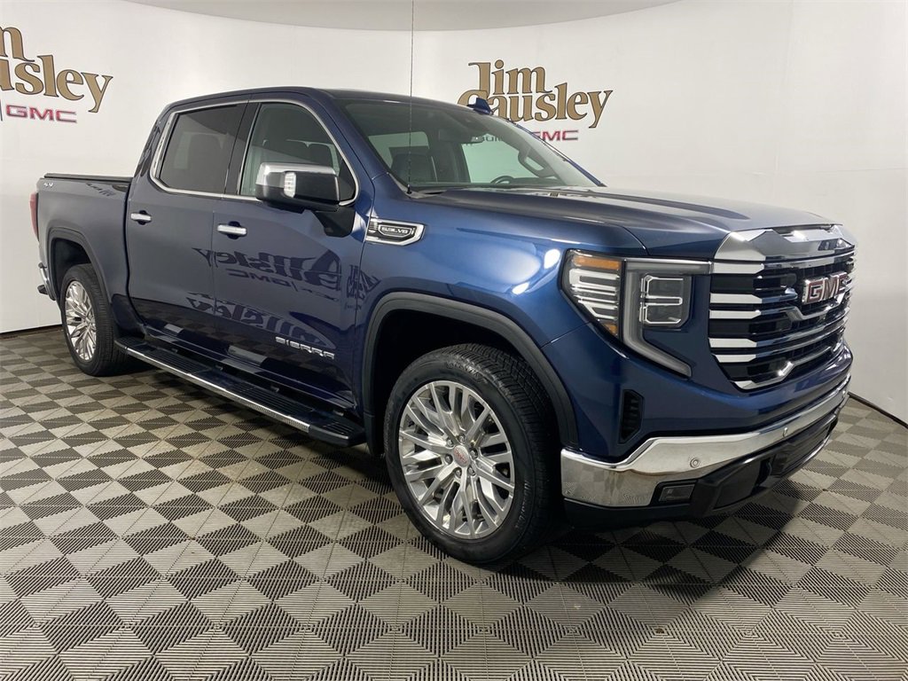 Used 2022 GMC Sierra 1500 SLT w/ SLT Premium Plus Package