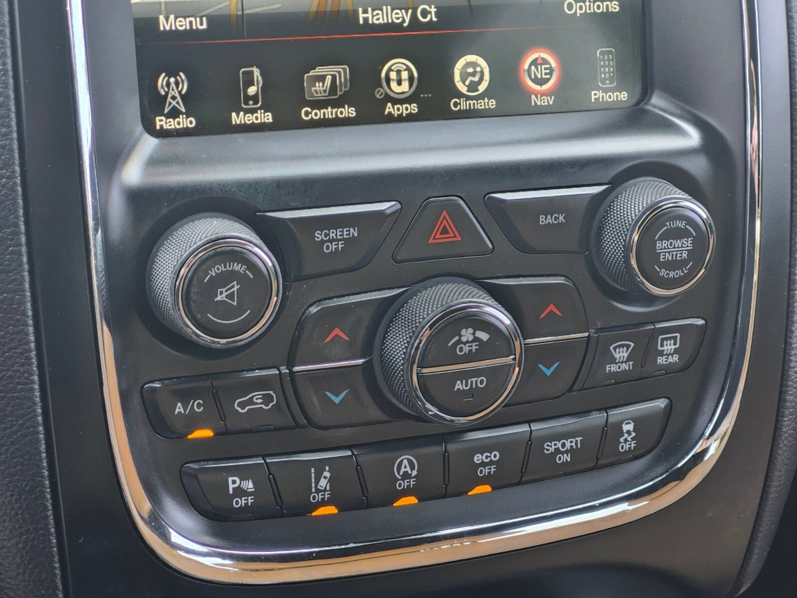 Used 2017 Dodge Durango Citadel w/ Technology Group AWD/4WD image 23