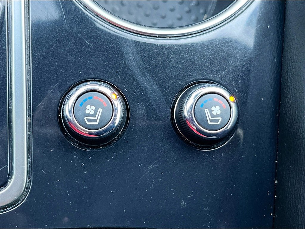 Used 2021 Nissan Maxima Platinum w/ 40th Anniversary Package image 21