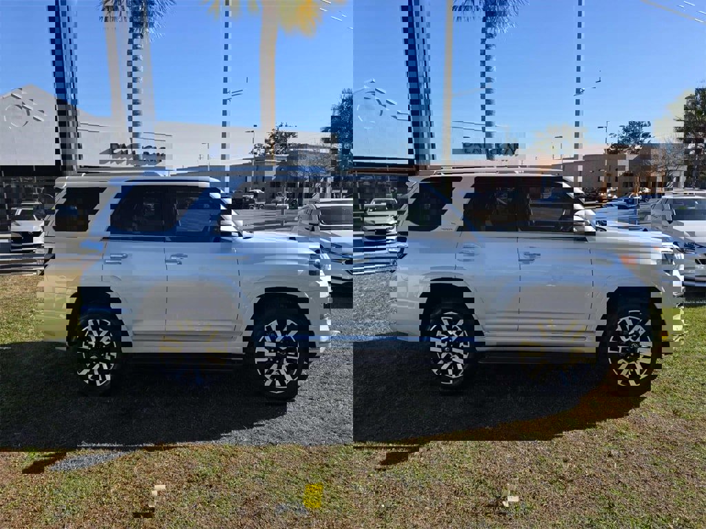 Used 2024 Toyota 4Runner Limited image 2