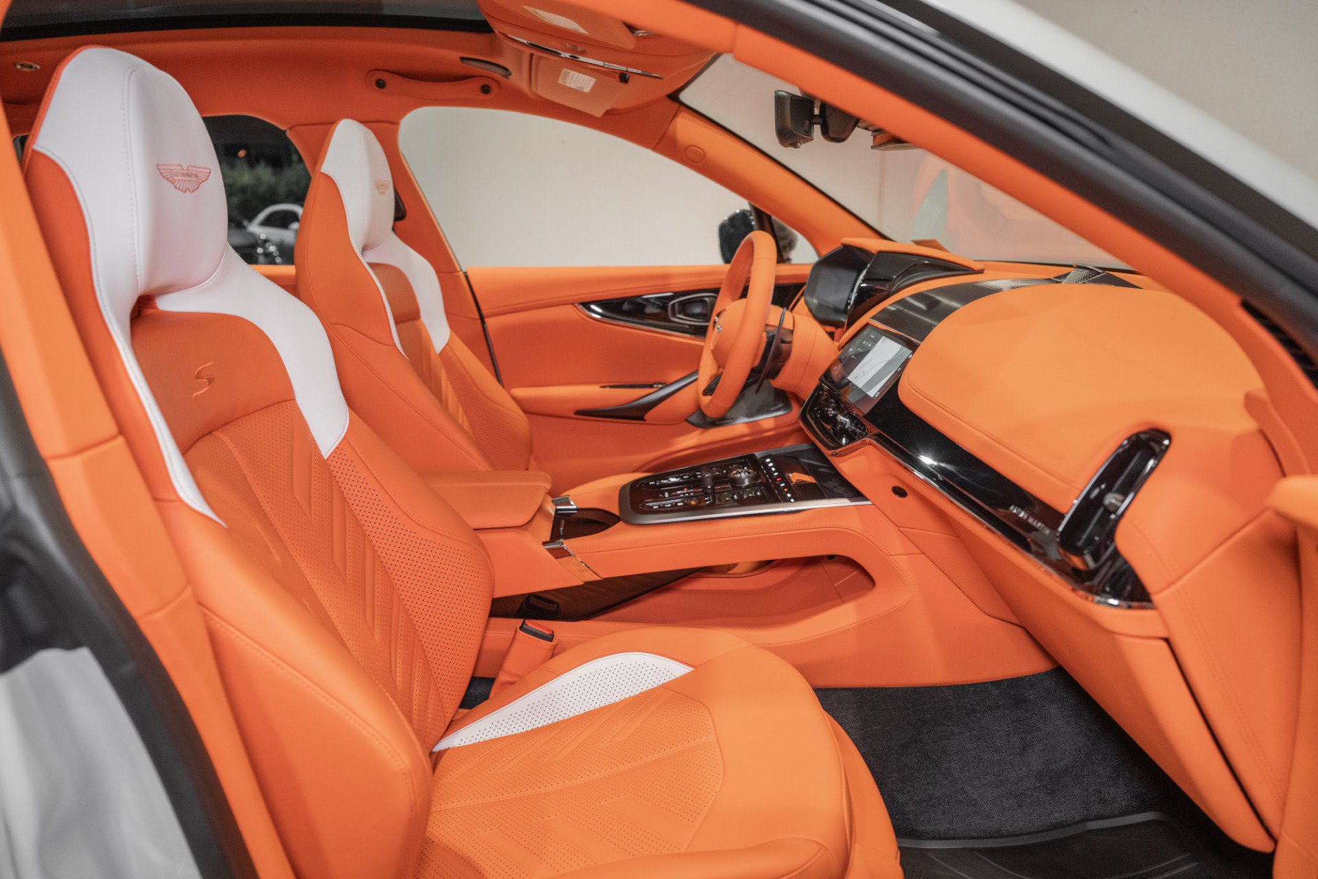 New 2026 Aston Martin DBX 707 AWD/4WD image 20
