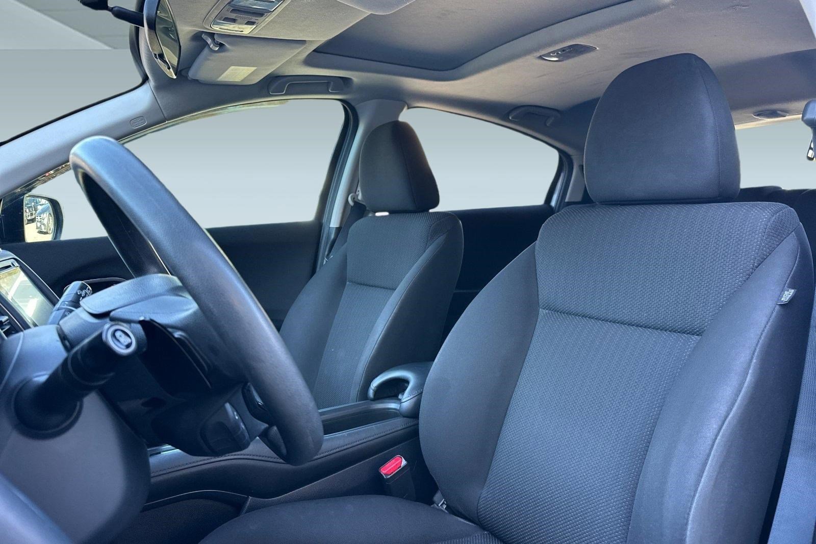 Used 2016 Honda HR-V EX image 23