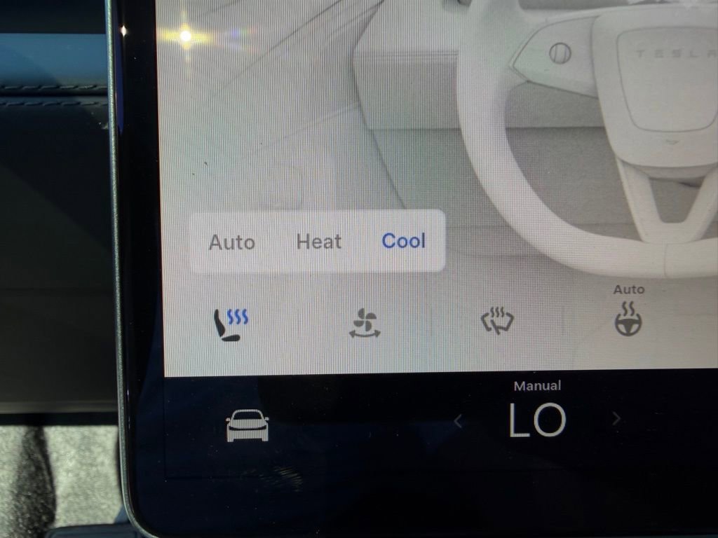 Used 2026 Tesla Model Y Long Range image 23