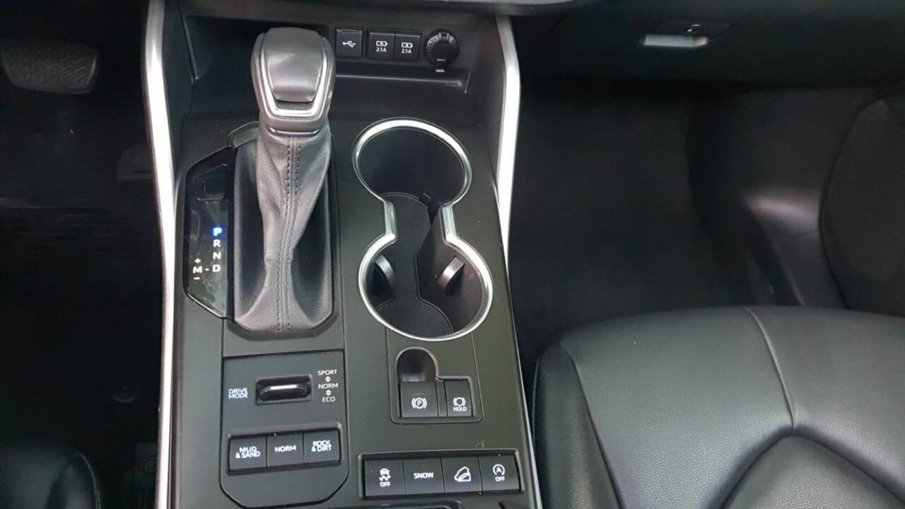 Used 2021 Toyota Highlander XLE image 26