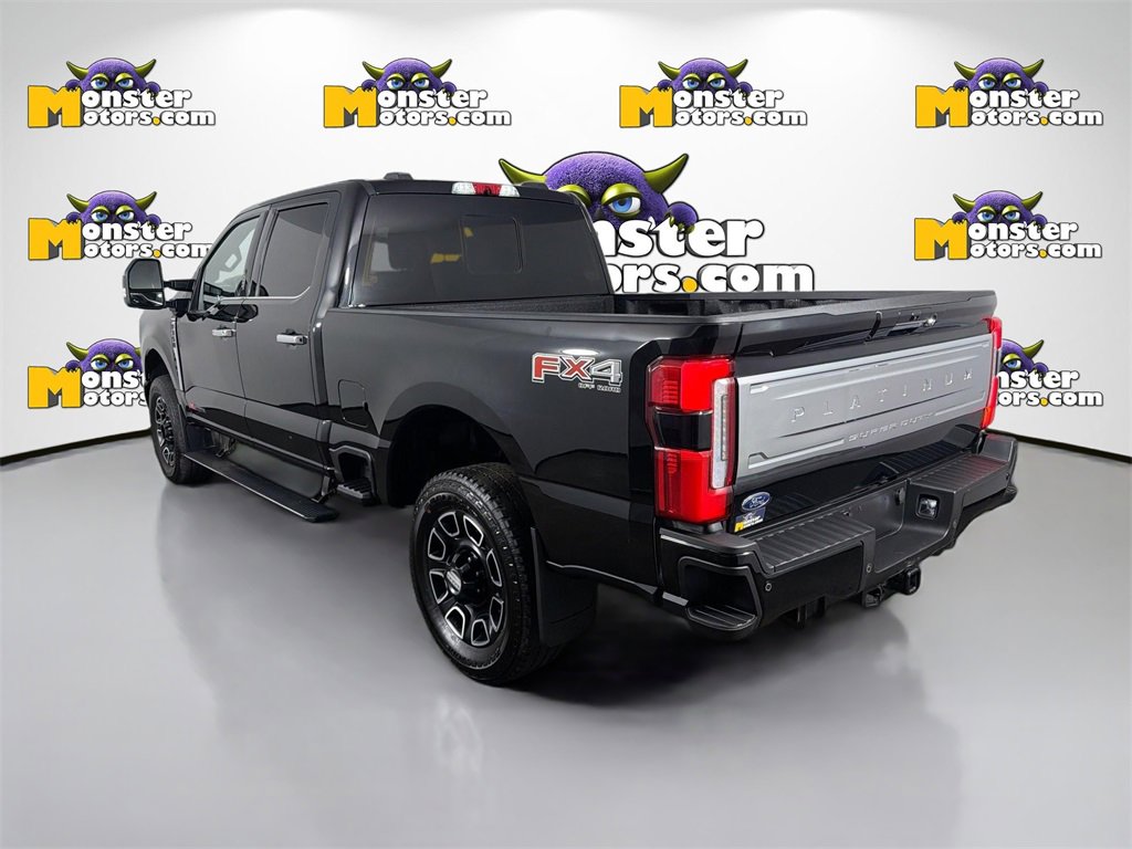 Used 2023 Ford F350 Platinum image 7