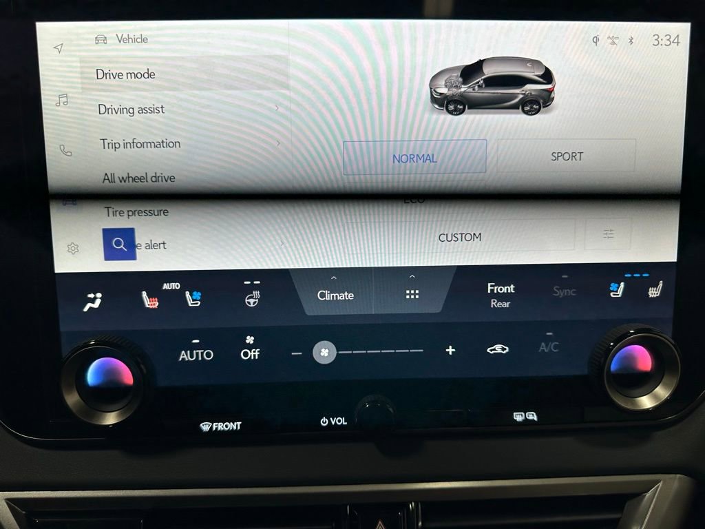 Used 2024 Lexus RX 350 Premium w/ Kick Sensor & Tow Package image 31