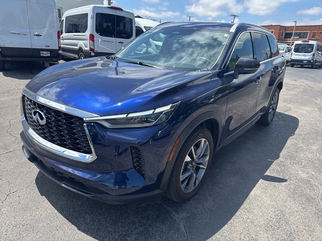 Used 2024 INFINITI QX60 Luxe AWD/4WD image 7