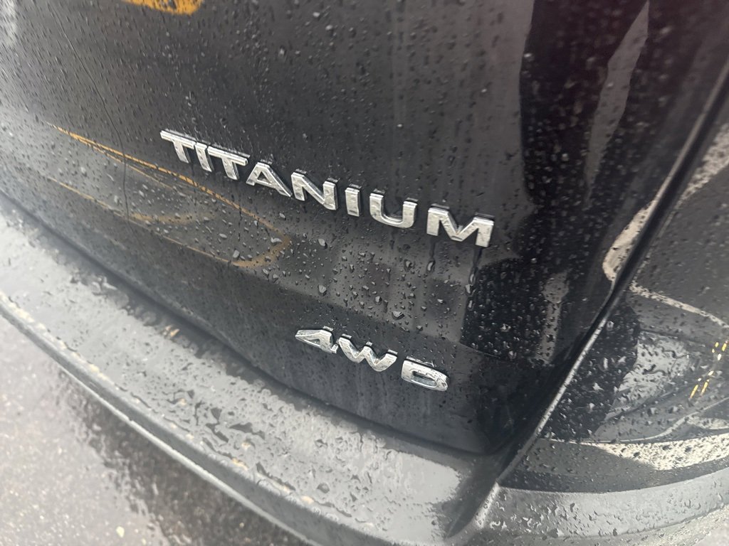 Used 2020 Ford EcoSport Titanium image 5