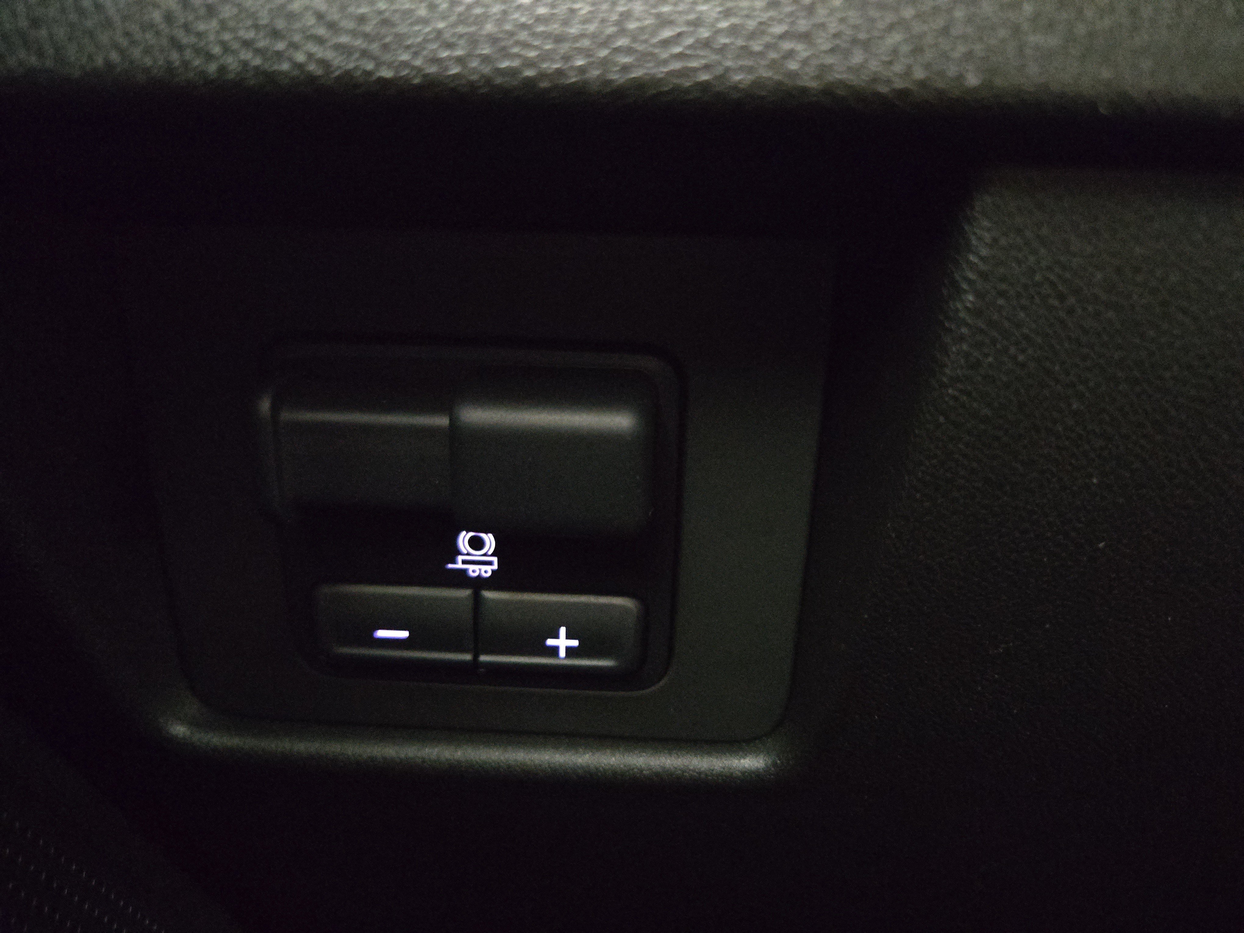 Used 2024 Chevrolet Colorado ZR2 w/ Safety Package AWD/4WD image 25
