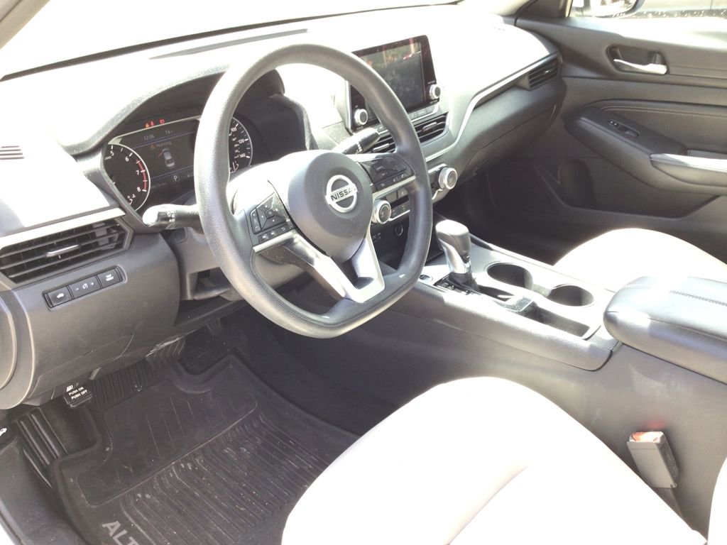 Used 2019 Nissan Altima 2.5 S image 6