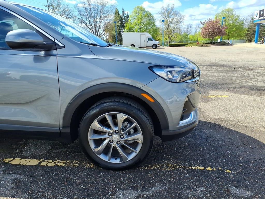 Used 2023 Buick Encore GX Essence w/ Experience Buick Package AWD/4WD image 25