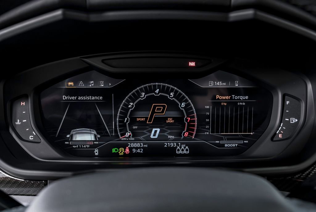 Used 2022 Lamborghini Urus image 17