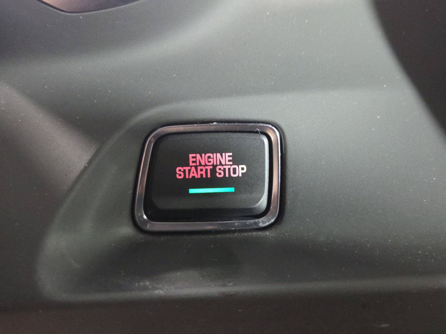 Used 2022 Chevrolet Camaro LT RWD image 18
