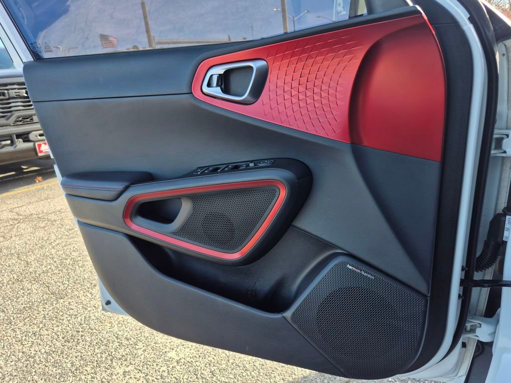 Used 2020 Kia Soul GT-Line Turbo image 21