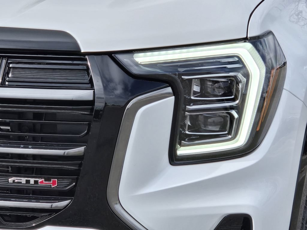New 2026 GMC Terrain AT4 w/ Technology Package II AWD/4WD image 33