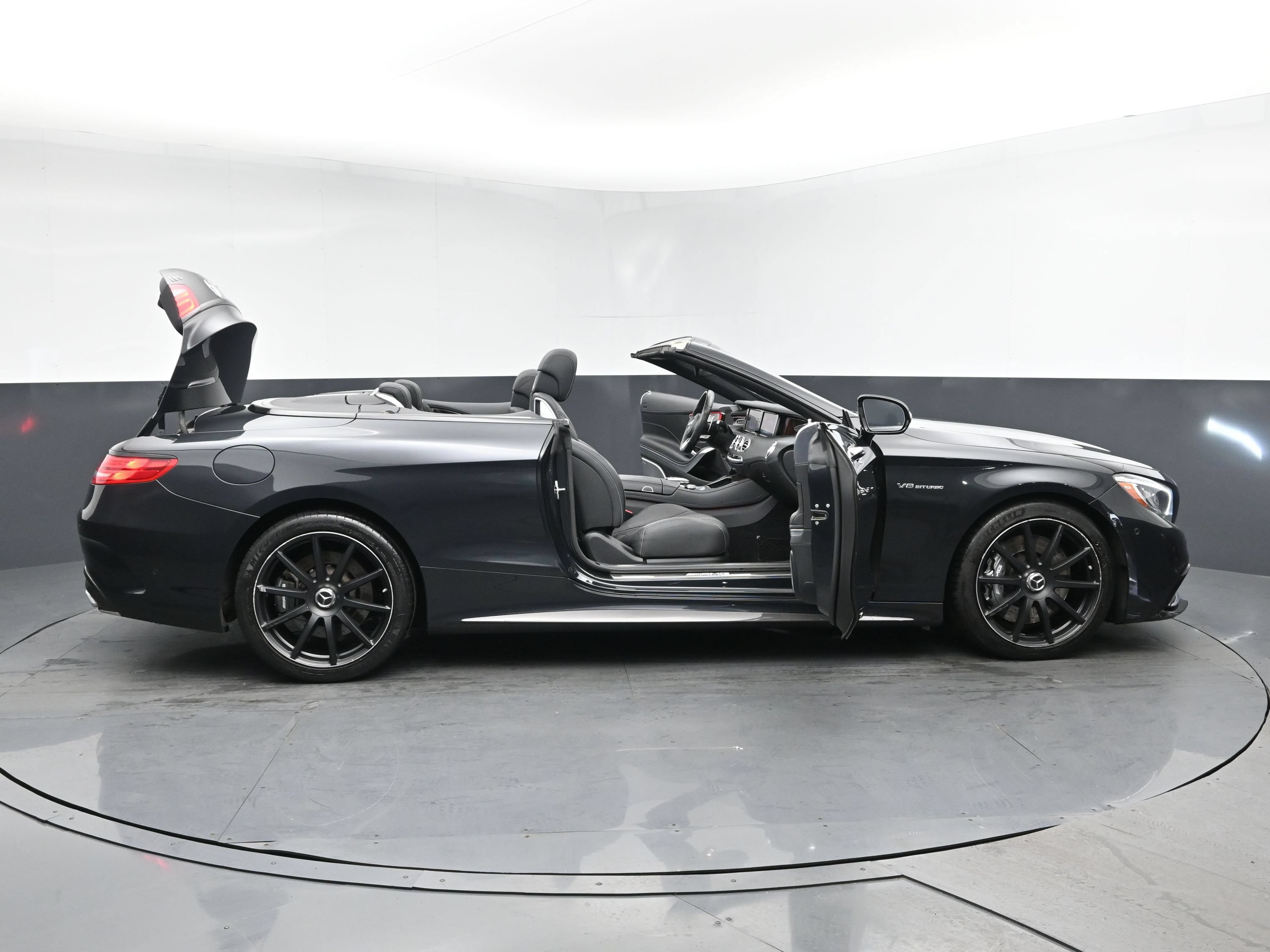 Used 2017 Mercedes-Benz S 63 AMG 4MATIC Cabriolet image 34