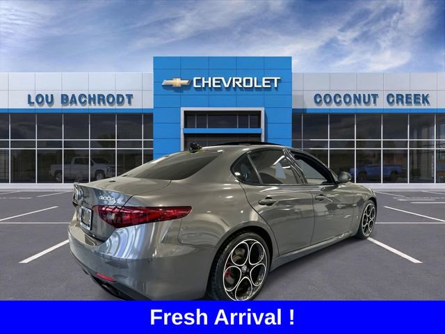 Used 2022 Alfa Romeo Giulia Veloce image 8