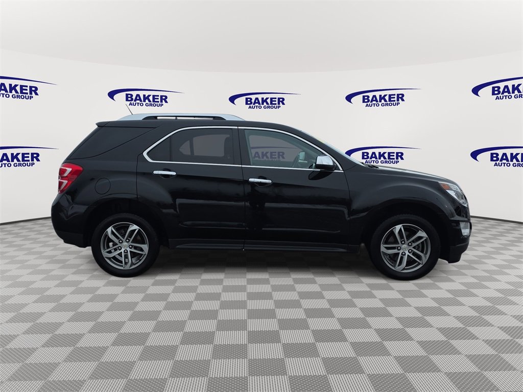 Used 2016 Chevrolet Equinox LTZ w/ Enhanced Convenience Package image 4