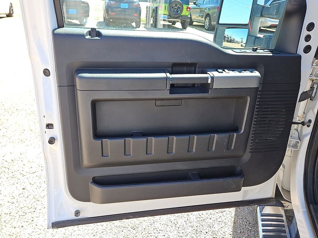 Used 2015 Ford F350 Lariat w/ Lariat Ultimate Package AWD/4WD image 15