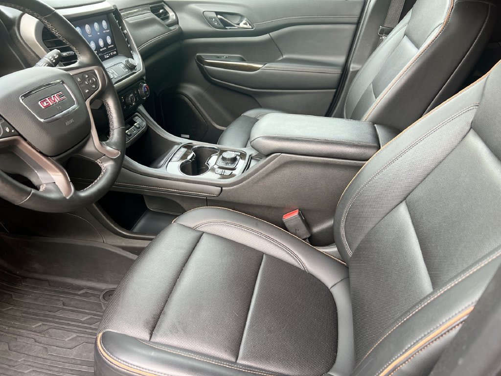 Used 2023 GMC Acadia AT4 w/ Technology Package AWD/4WD image 42