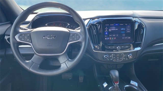 Used 2023 Chevrolet Traverse RS image 9