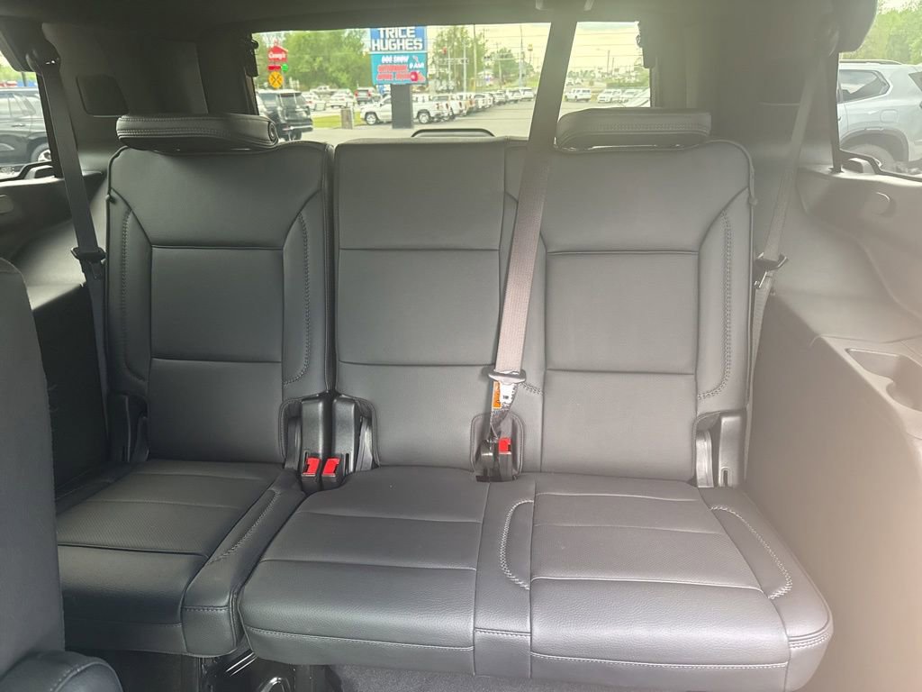 Used 2026 GMC Yukon Denali w/ Sun & Power Step Package AWD/4WD image 17