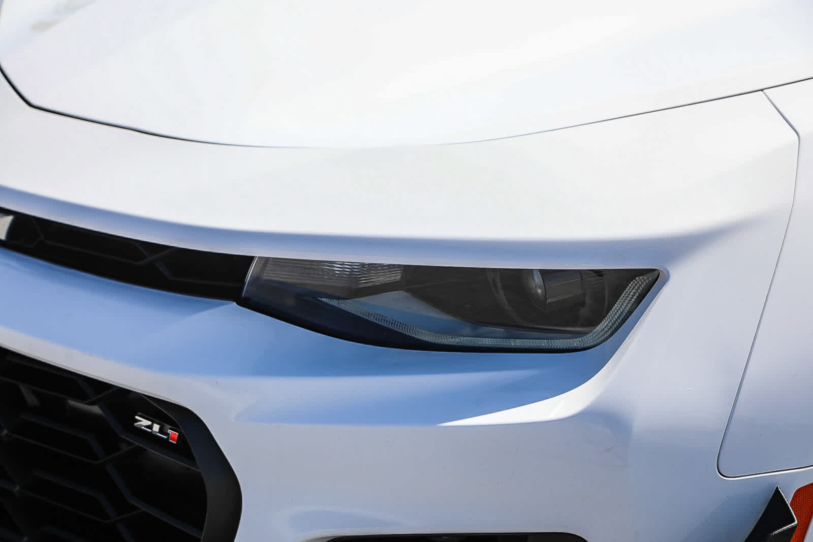Used 2018 Chevrolet Camaro ZL1 RWD image 8