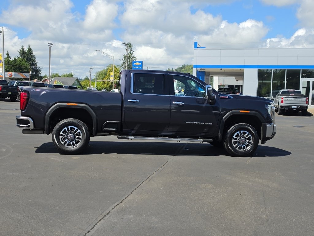 Certified 2024 GMC Sierra 3500 SLT w/ SLT Premium Package AWD/4WD image 7